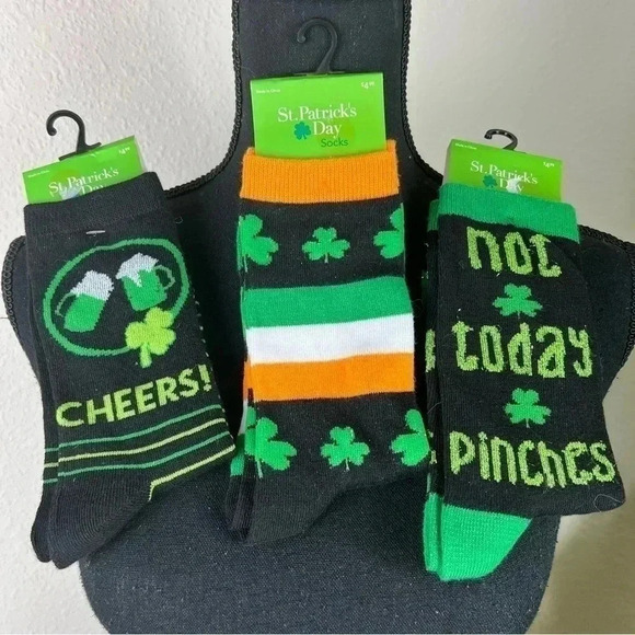 Everything Legwear Novelty St. Patrick’s Day Crew Socks 3 pairs NWT - Picture 1 of 12